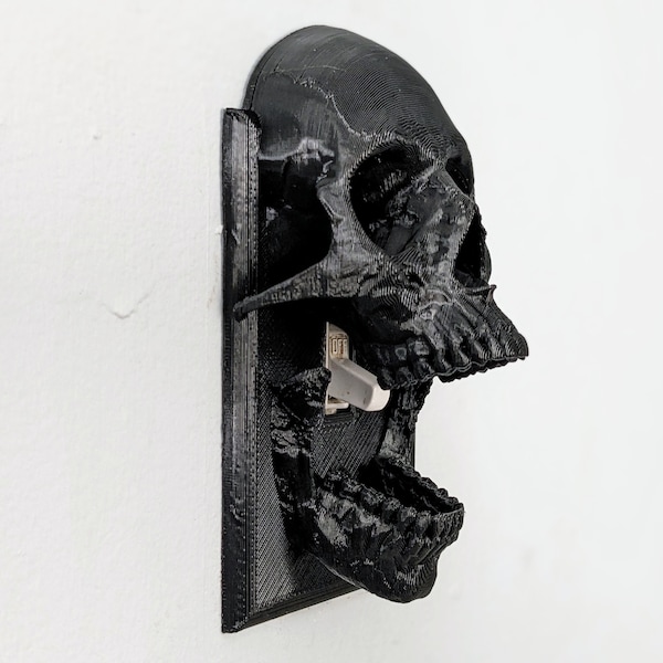 Gothic Skull Light Switch Cover, Toggle