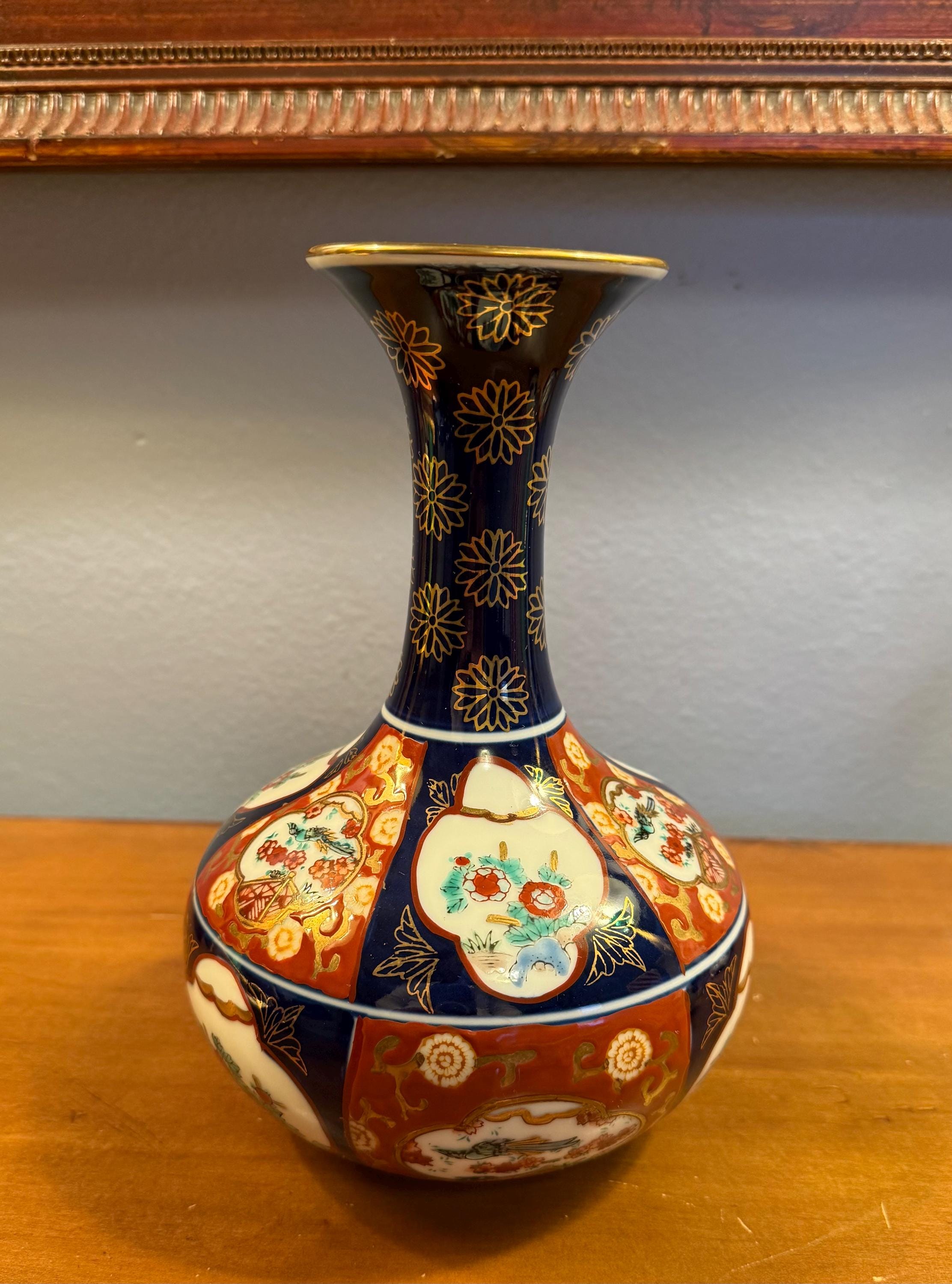 赤と金の火の鳥装飾陶器花瓶 赤白陶器花瓶 鶴模様 中型 一部欠け有イタリア陶器にわとり花瓶（赤色