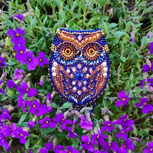 Brooch owl