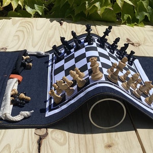 Magnetic travel chessboard - chess travel