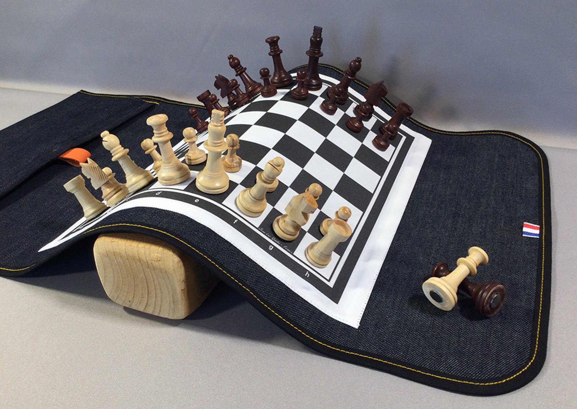 French model chess pieces - Mora Toys · Games