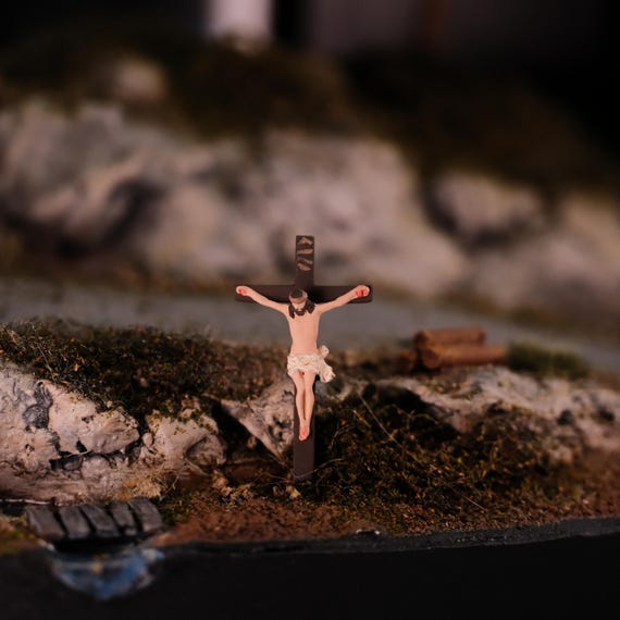Miniature Jesus Cross (1:87 & 1;64, HO Scale) Handmade custom figurine suitable for toy photography, gift, decor, or cake topper