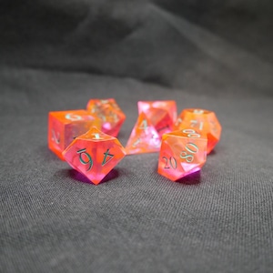 Blacklight - Neon Pink Resin Dice Set