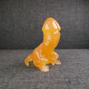 Peach Resin Peen-O-Saur