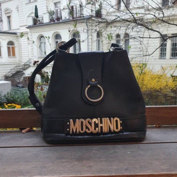 Vintage Moschino bag from the 1990s in black