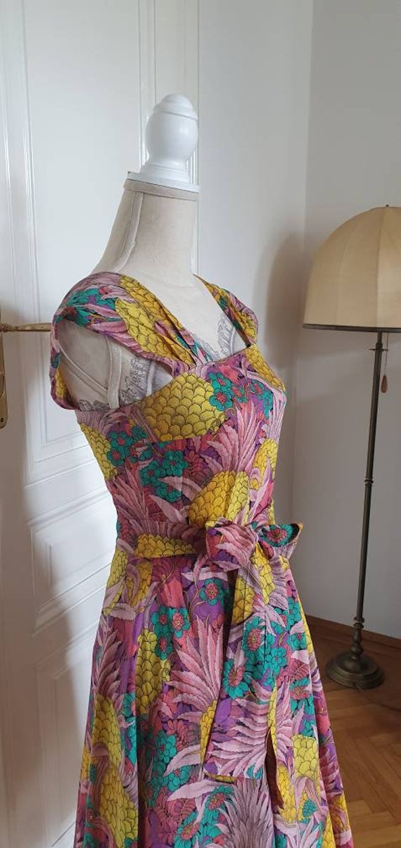 Vintage dress, 1980s does 1950s, tropical fruits,… - image 7