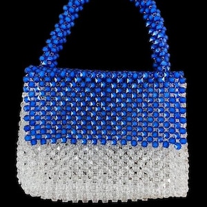 Bolsos para mujer del Mercado de Artesanía Africana. Bolsos multiusos, bandoleras, bolsos tote, bolsos de viaje, bolsos de compras, carteras y más.