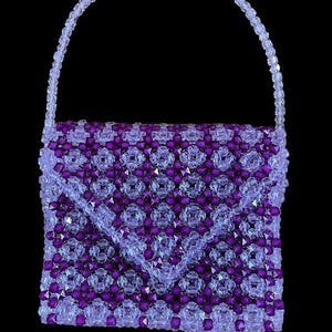 Bolsos para mujer del Mercado de Artesanía Africana. Bolsos multiusos, bandoleras, bolsos tote, bolsos de viaje, bolsos de compras, carteras y más.
