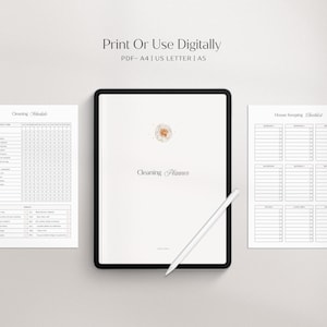 Puede incluir: Un planificador de limpieza digital con un dise&ntilde;o floral en la portada. El planificador incluye un horario de limpieza, una lista de verificaci&oacute;n de tareas dom&eacute;sticas y una p&aacute;gina de planificaci&oacute;n de la limpieza. El planificador est&aacute; disponible en formato PDF y se puede imprimir o usar digitalmente. El texto en la portada dice "Cleaning Planner".