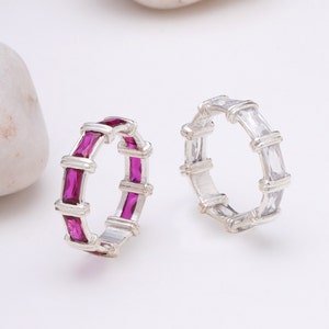 Stackable gemstone ring band in silver. CZ baguette ring band for women. Flashy gemstone ring in 925 solid silver. Art Deco Ring band.