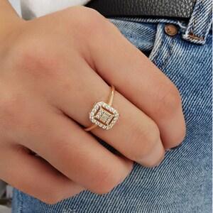 Baguette Cubic Zircon Ring: 14K Gold Fashion Jewelry