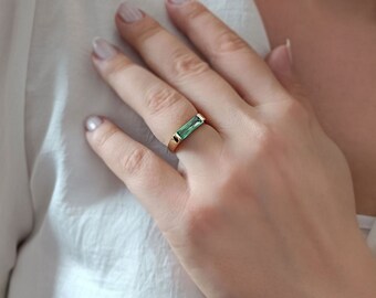 14K Gold Baguette Emerald Ring: Handmade Birthstone Jewelry