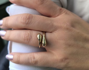 Drop Ring* 14K Gold Water Drop Ring For Women Bottega Jewelry* Bottega Ring For Girl Friend* Teardrop Ring For Mom* Bottega Drop Gold Ring
