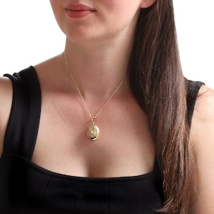 Ovale medaillonketting 14 kt geelgouden medaillonhanger kerstcadeaus familiefoto medaillonketting gepersonaliseerd medaillon Moederdagcadeaus