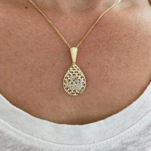 14K Gold Allah Pendant Necklace: Islamic Jewelry Gift