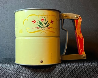 Vintage Hand I Sift Flour Sifter / Hand Sieve