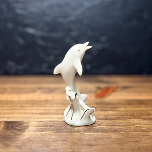 Figura vintage de delfín Lennox