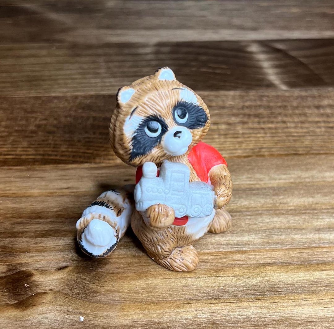 Vintage 1985 Kathy Wise Racoon Figurine, Racoon Child, Enesco ...