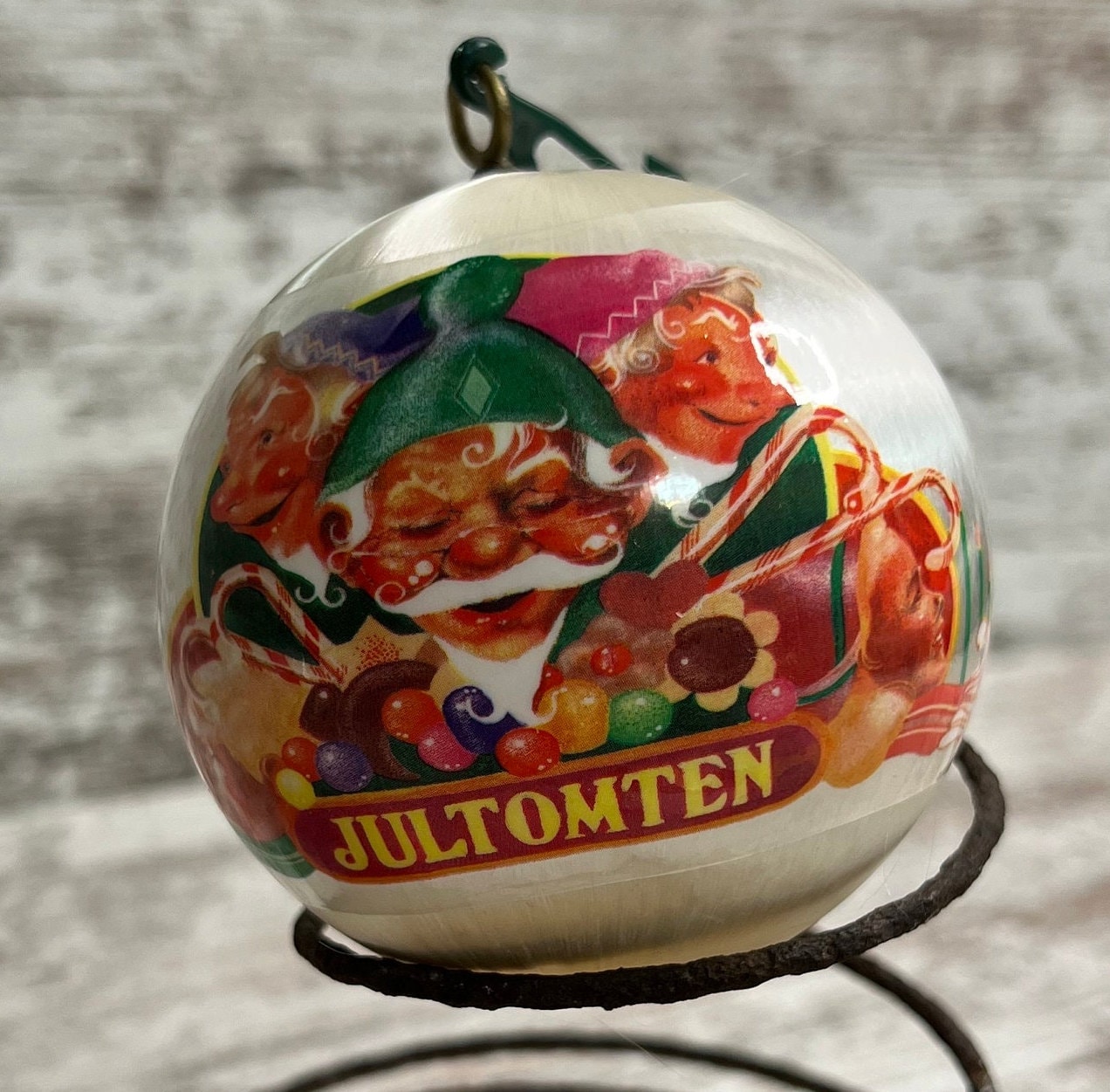 ヴィンテージサテンボールクリスマスオーナメント、ラッピング