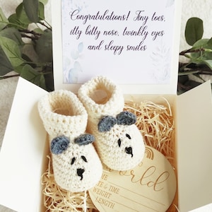 Reveal idea Mom to be Gender neutral pregnancy gift Baby shower gift box pregnant friend gift basket new mom to be gift  Expecting mom box