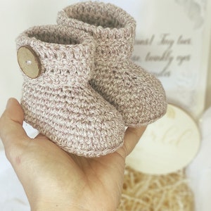 Großes Geschenk für schwangere Freundin, Neugeborenen Geschenkidee, personalisiertes Babygeschenk, Geschlecht neutrales Babygeschenk, Babyduschkorbidee, Idee Mutter zu sein