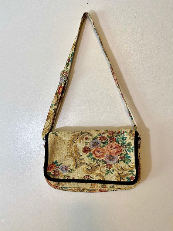 Vintage Tapestry Purse - Crossbody Shoulder Bag - 