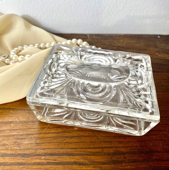 Clear Glass Vintage Etched Jewelry Box Box with Lid Gem