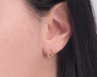 Teardrop Solid Gold 14K Earrings,Everyday Minimalist Geometric Jewelry,Stackable Delicate Earrings.