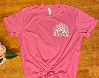 Camiseta de bolsillo arco iris mama