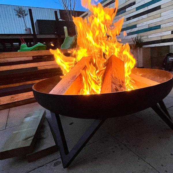 Large Heavy Duty Fire Pit, Robust Steel Outdoor Log Burner Hand Made