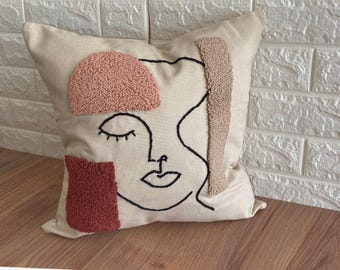 Embroidered Woman Face Pillow Cover: Abstract Punch Needle Design