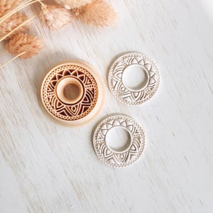 Cortadores redondos de arcilla polimérica Mandala, formas de pendientes circulares decorativos para la fabricación de joyas de arcilla polimérica, herramientas para modelar arcilla ZN-28