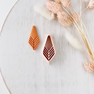 Polymer Clay Cutter, Blatt-Tropfenform für Ohrringe, modernes Werkzeug zum Ausstechen von Schmuck, minimalistisches, von der Natur inspiriertes Design, W-08