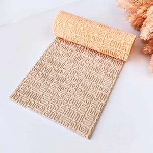 Rodillo texturizador para arcilla polimérica – Patrón de laberinto abstracto – Herramienta para arcilla para pendientes y joyería – R-138