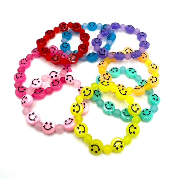 Kids Stretchy Smiley Face Bracelet in Rainbow Colors