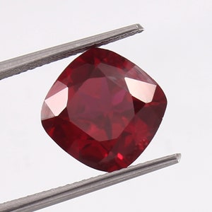 7 .Ct Red blood Flawless Unique High-End Mozambique Pegion Red Ruby Loose Cushion Gemstone Cut Stunning Jewelry, Pendent & Ring Makin