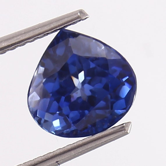 Pierre précieuse lâche certifiée saphir bleu émeraude naturelle de