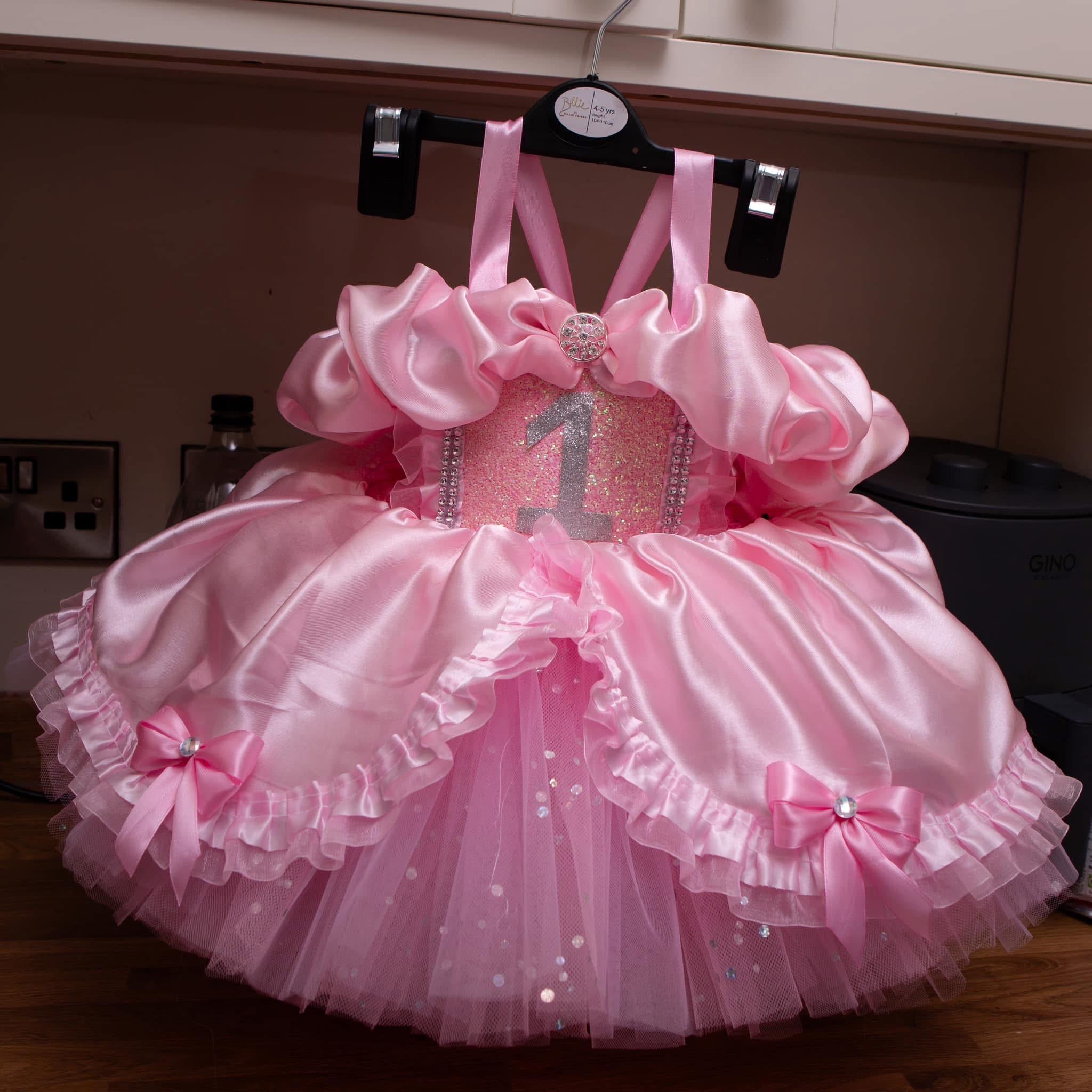 open lace back dress Princess Dress (Size 4-5 - Pink