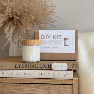 Kit DIY Kit de fabrication de bougies parfumées en mèche de bois | Kit de fabrication de bougies parfumées | Boîte cadeau bricolage | Kit de bricolage pour adultes | Activité amusante | Cadeau artisanal unique