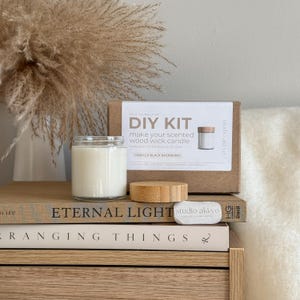 DIY Kit Scented Wood Wick Candle Making Kit | Scented Candle Making Kit | DIY Gift Box | Adult Craft Kit | Fun activity | Unique Craft Gift image 4