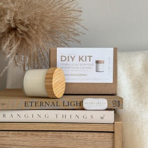 DIY Kit Scented Wood Wick Candle Making Kit | Scented Candle Making Kit | DIY Gift Box | Adult Craft Kit | Fun activity | Unique Craft Gift image 5