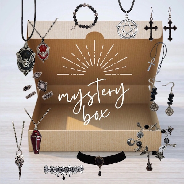 Gothic jewellery mystery box <33 at least 3+ in each box (: