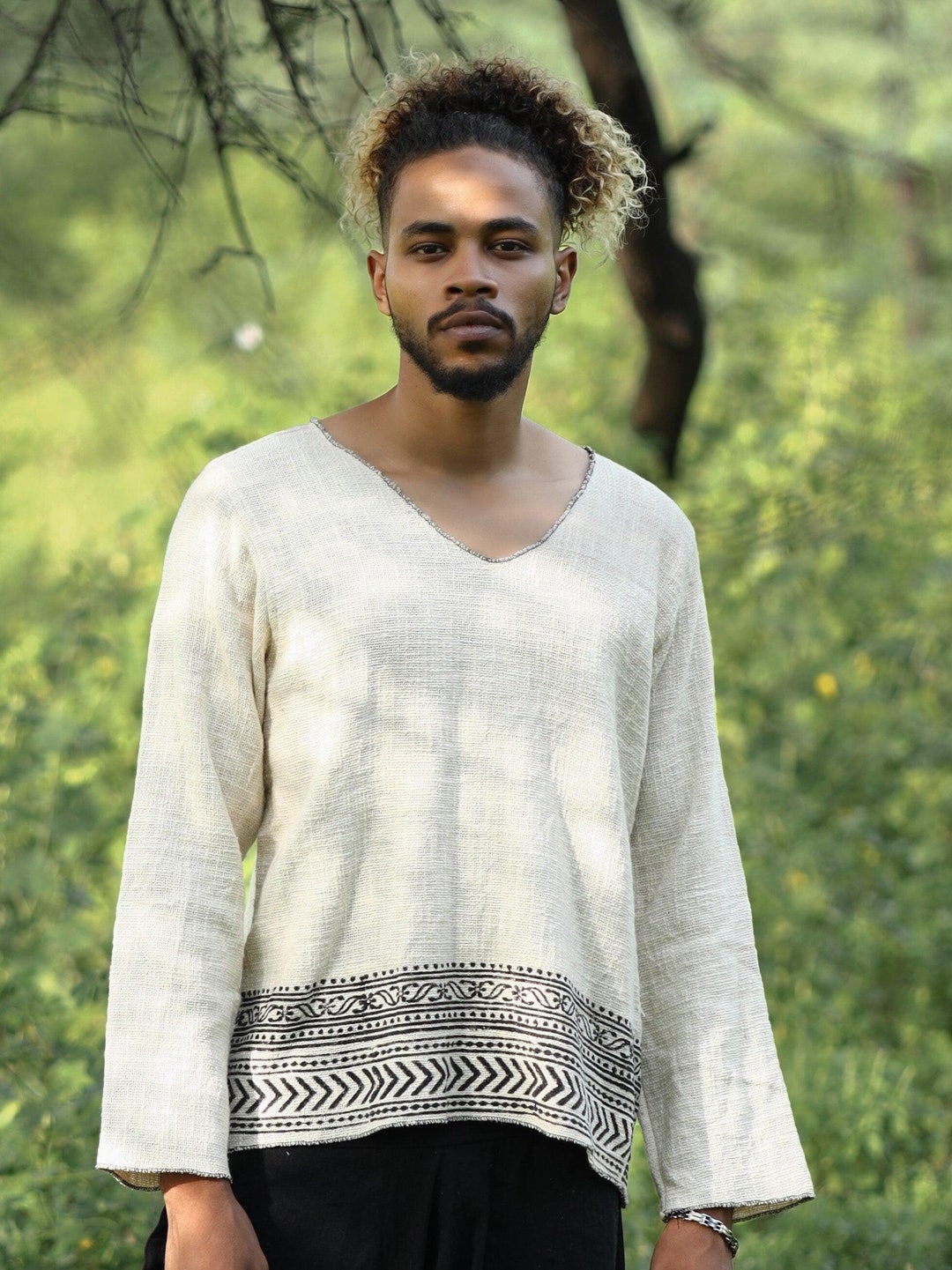 Kathikī T-shirt - Etsy