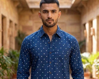 Haut homme bleu boutonné à manches longues et imprimé bandana - Chemise Bandhani