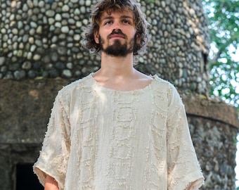 Lennon-t-shirt, handgemaakte boho herenshirt van ruw katoen met gerafelde randen, losse pasvorm vintage hippietuniek, natuurlijk geweven festivaltopje