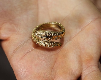 Handmade Octopus Tentacle Ring: Adjustable Nautical Jewelry