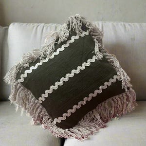 Deep Cushion Cover ,Boho Fringe Decorative Throw Pillow Cover ,Wavy Trim Design for Couch Sofa Bed Living Room or Bedroom Decor
