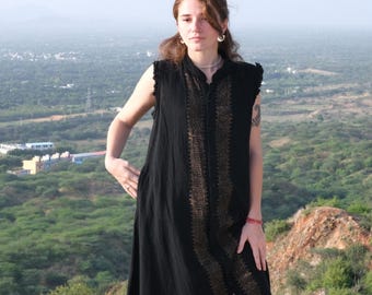 long black sleeveless maxi dress KAAREM - Turn Sleeveless Overlap Maxi Dress main image 0