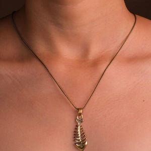 Fish bone Necklace - Crystal Heal