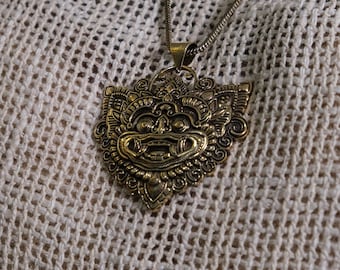 Barong-Maskenanhänger aus Messing | Halskette mit balinesischem Göttermotiv | Stammes-Schutzamulett | Mythischer Boho-Schmuck | Detailreiche Messingkunst